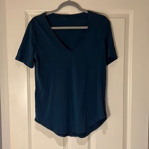 Lululemon V Neck Tee